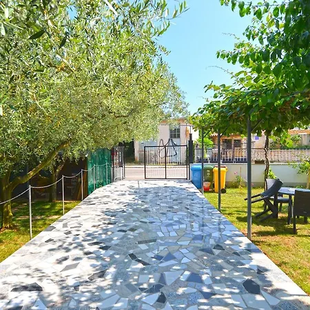 Apartamento Snezana 2265 *
