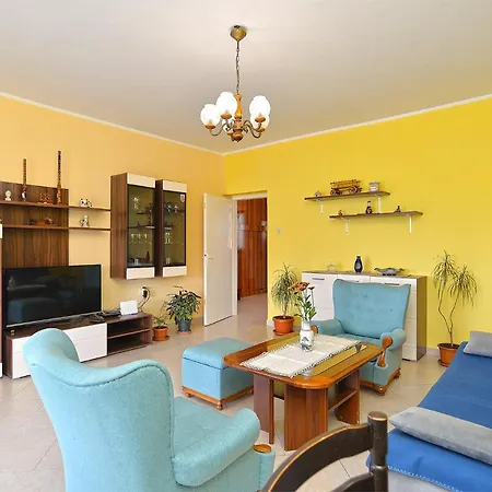 Apartment Snezana 2265 Pula