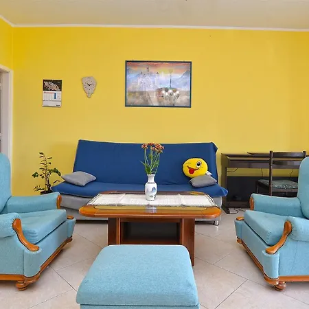 Apartment Snezana 2265 Pula