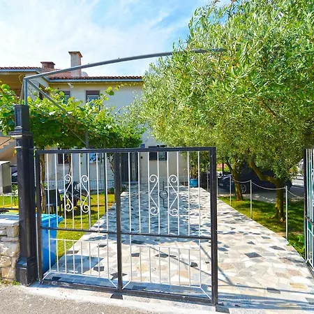 Snezana 2265 Apartment Pula