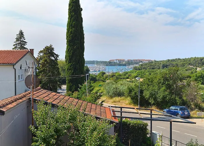 Snezana 2265 شقة بولا